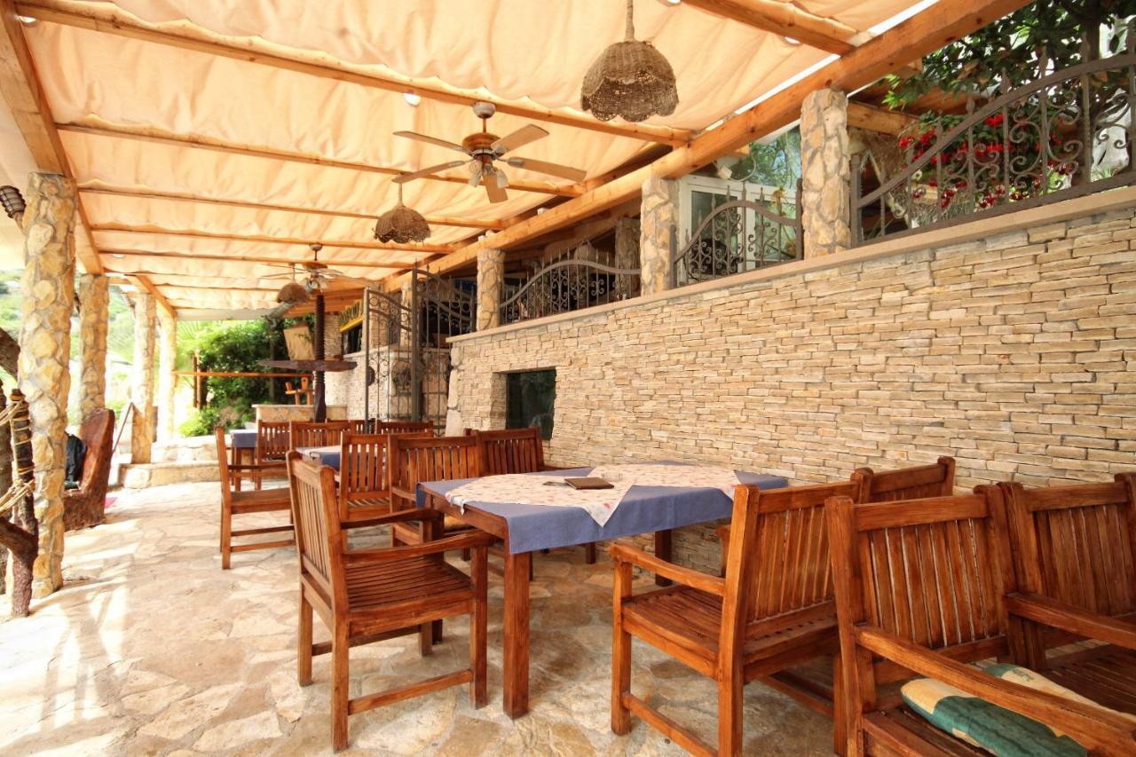 Apartments By The Sea Hvar - 10430 Хвар Екстериор снимка