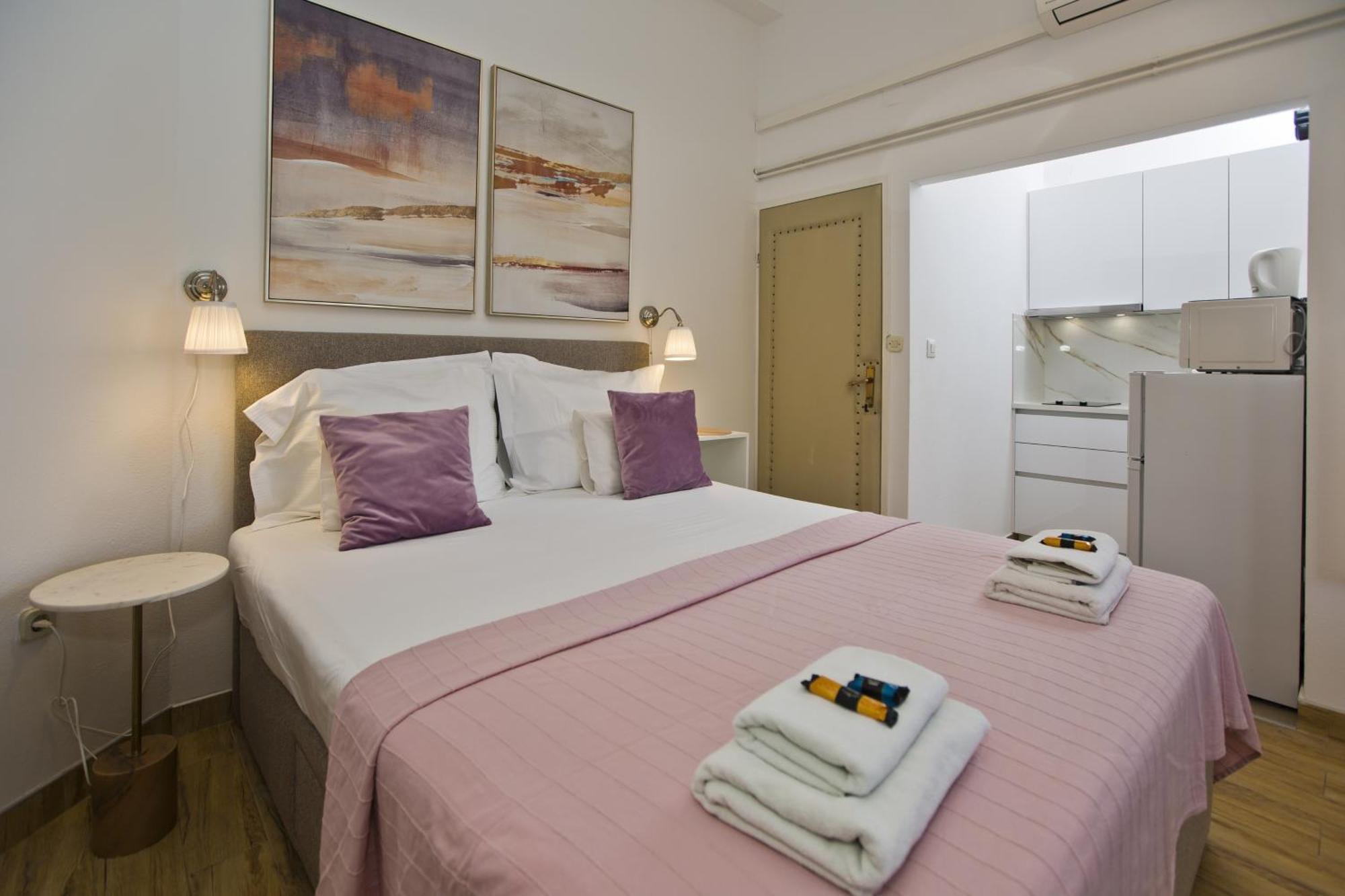 Apartments By The Sea Hvar - 10430 Хвар Стая снимка