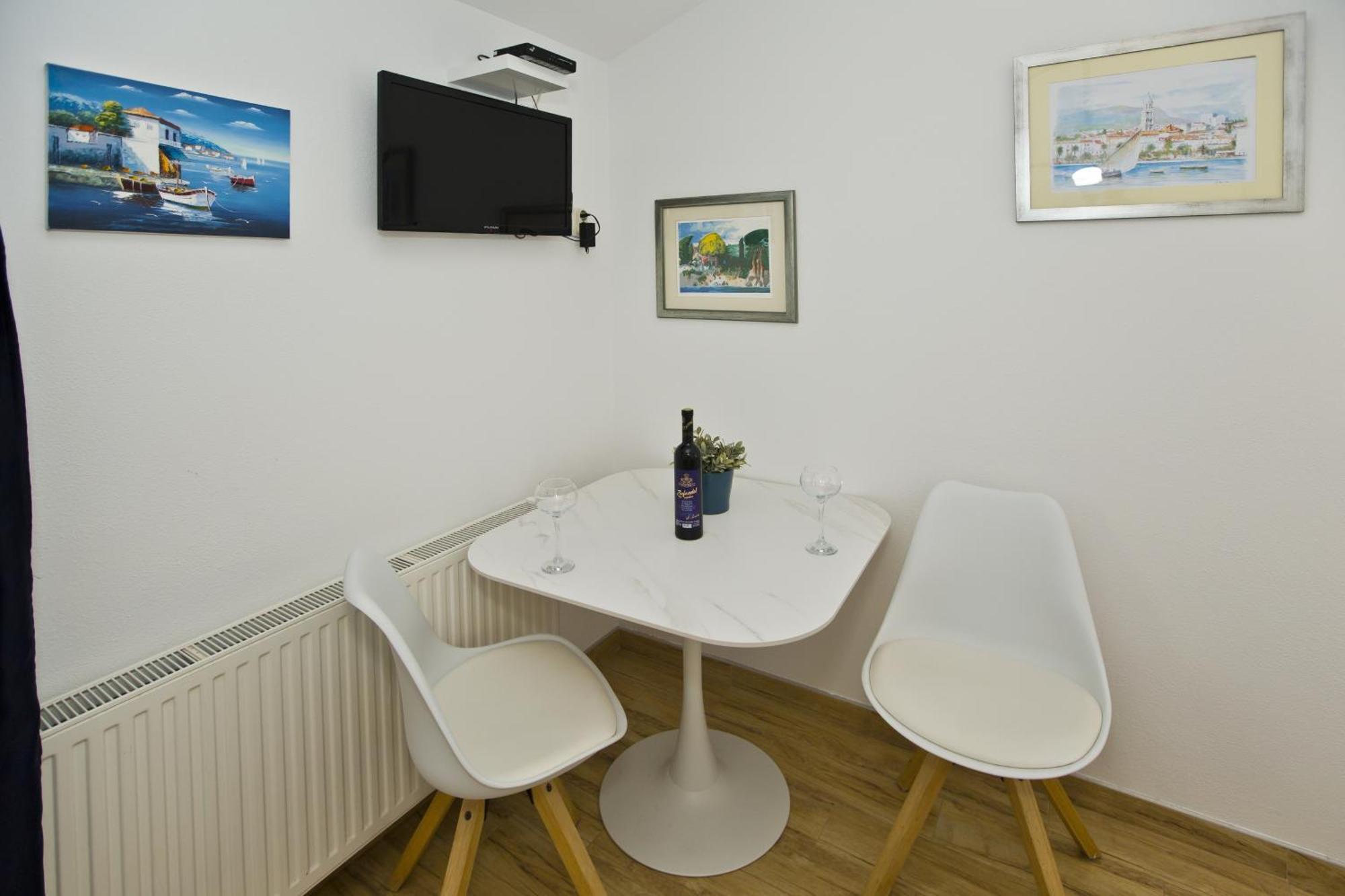Apartments By The Sea Hvar - 10430 Хвар Екстериор снимка
