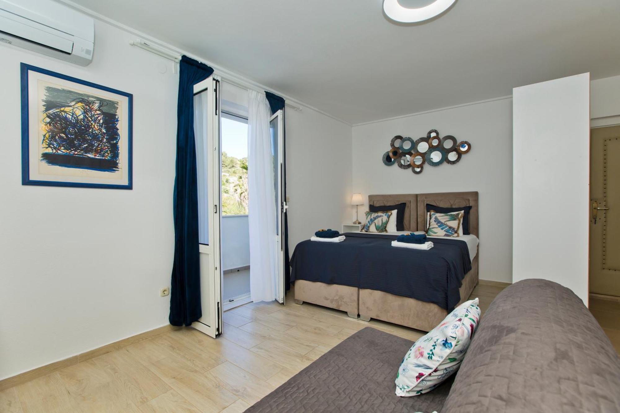 Apartments By The Sea Hvar - 10430 Хвар Екстериор снимка